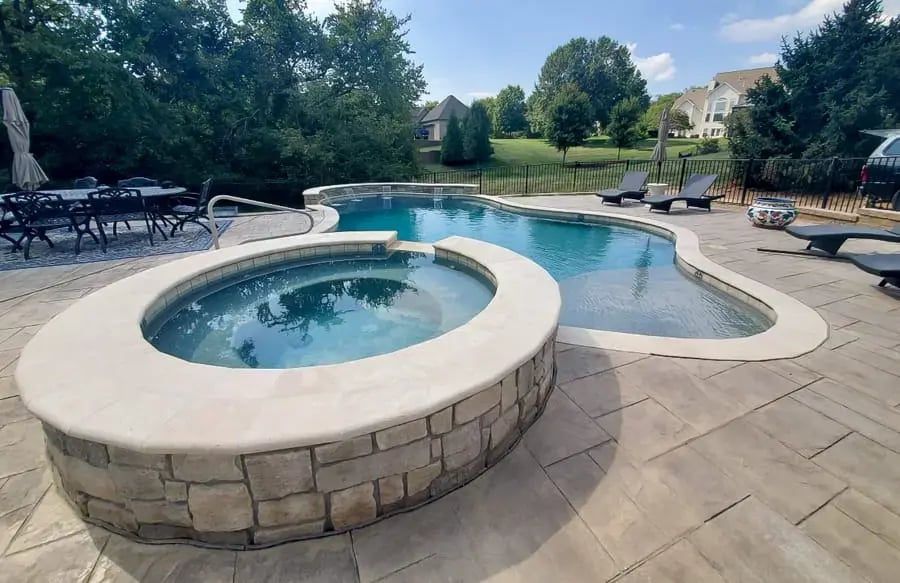St-Louis-inground-pool-10