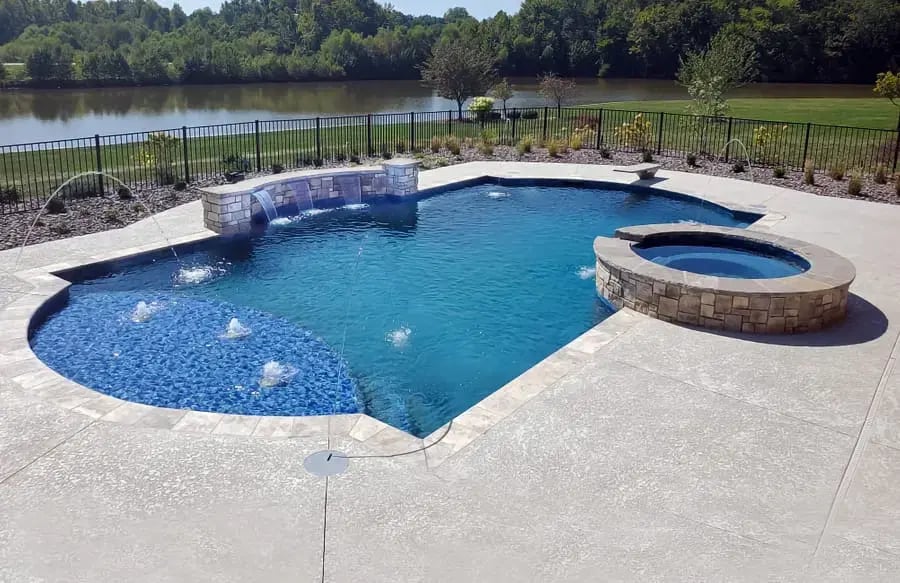 St-Louis-inground-pool-20