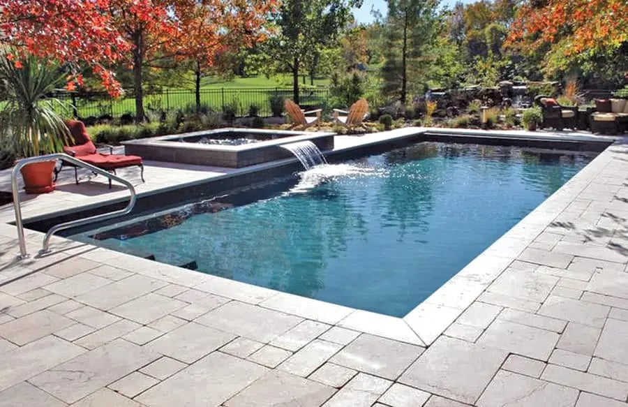 St-Louis-inground-pool-30