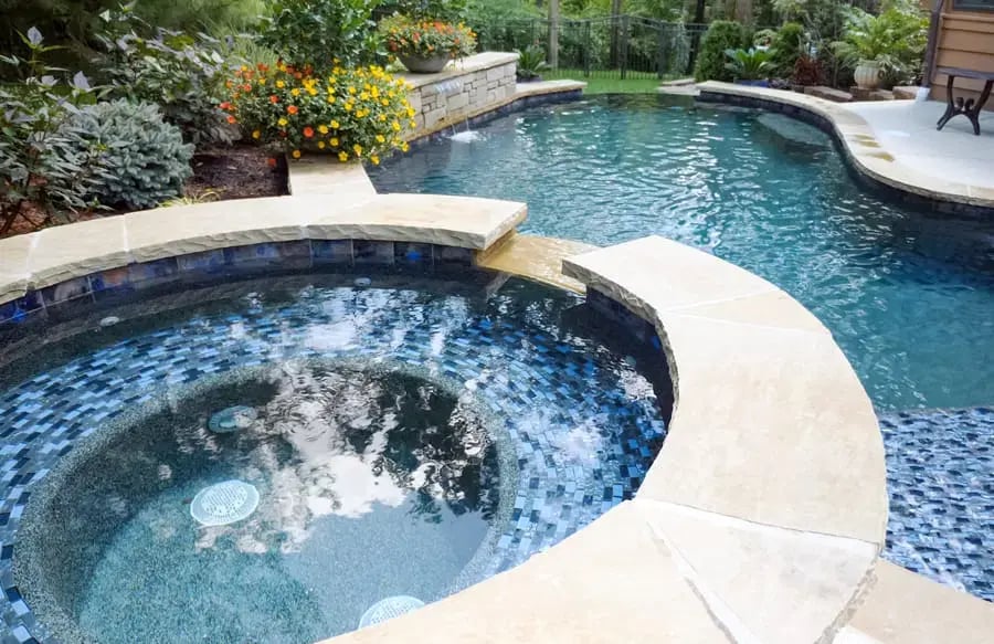 St-Louis-inground-pool-90